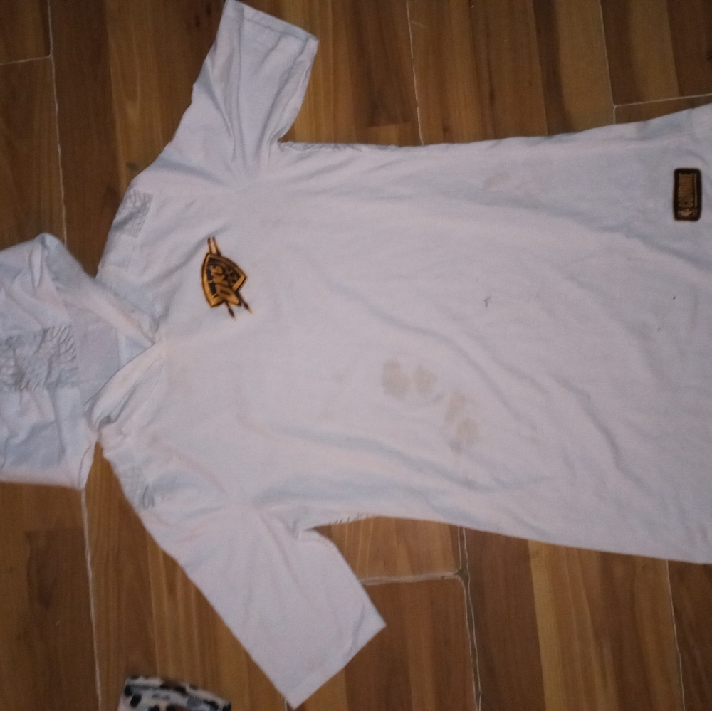 Assorted shirts - Picture 6 of 11
